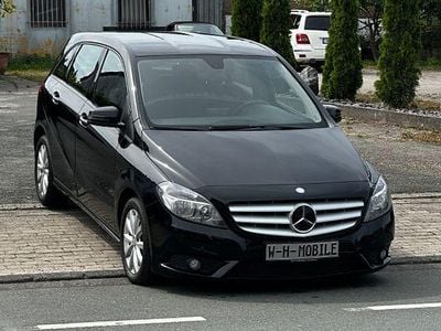 Mercedes B200
