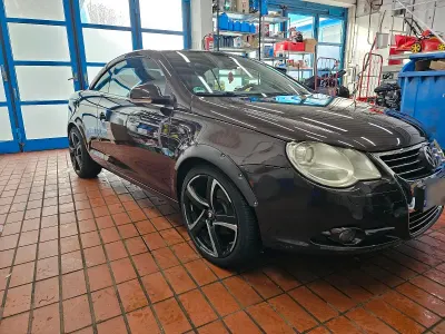 Gebraucht VW Eos 116 PS (85 kW) 2007 Braun Cabrio
