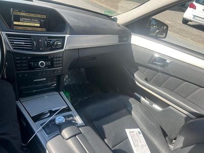 Mercedes E300