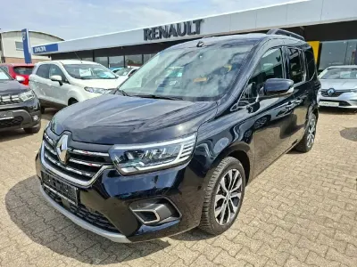 Gebraucht Renault Kangoo Techno 131 PS (96 kW) 2023 Sternenschwarz Van / Kleinbus