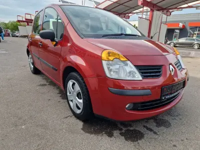 Brugt Renault Modus Authentique 75 HK (55 kW) 2005 Rød MPV
