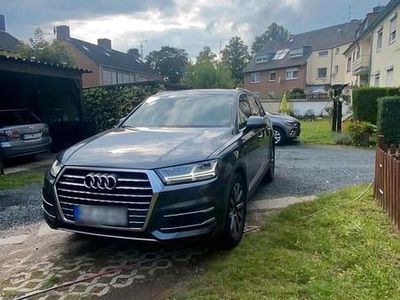 Gebraucht Audi Q7 249 PS (183 kW) 2016 Silber SUV