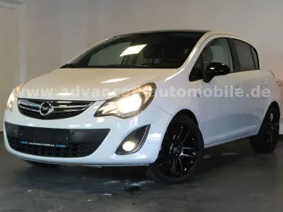 Gebraucht Opel Corsa Color Edition 87 PS (63 kW) 2014 Weiß Kleinwagen