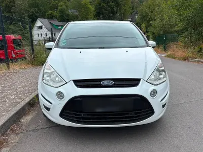 Gebraucht Ford S-MAX S 140 PS (102 kW) 2014 Weiß Van / Kleinbus