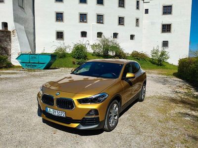 Usata BMW X2 Advantage 136 CV (100 kW) 2022 Oro SUV