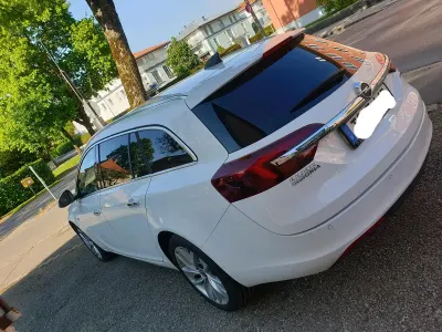 Gebraucht Opel Insignia 136 PS (100 kW) 2016 Weiß Kombi