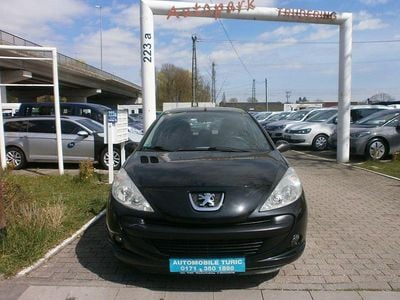Gebraucht Peugeot 206+ Basis 73 PS (53 kW) 2012 Schwarz Kleinwagen