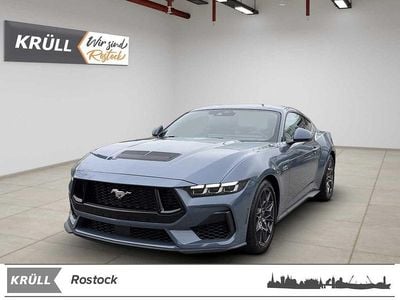 Nouă Ford Mustang GT Fastback 446 CP (328 kW) 2026 Albastru