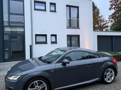 Gebraucht Audi TTS S-Line 180 PS (132 kW) 2016 Grau Coupé