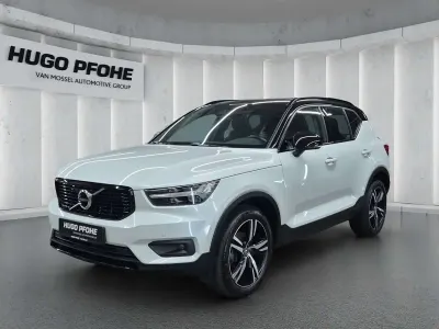 Używany Volvo XC40 R-Design 150 KM (110 kW) 2020 Biały SUV