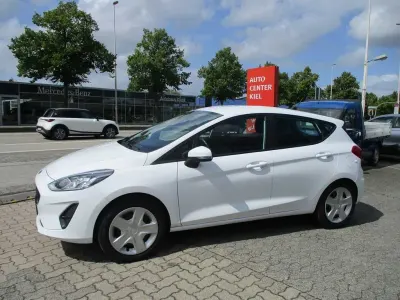 Gebraucht Ford Fiesta Cool & Connect 86 PS (63 kW) 2020 Weiß Kleinwagen
