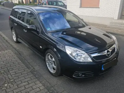 Gebraucht Opel Vectra 250 PS (183 kW) 2008 Schwarz Kombi