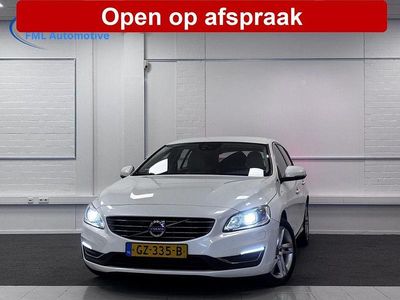 Usata Volvo V60 Summum 286 CV (210 kW) 2015 Bianco Station wagon