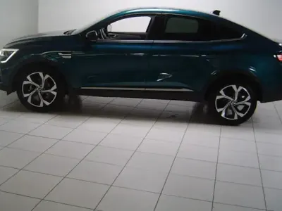 Gebraucht Renault Arkana Techno 140 PS (102 kW) 2025 Blau SUV