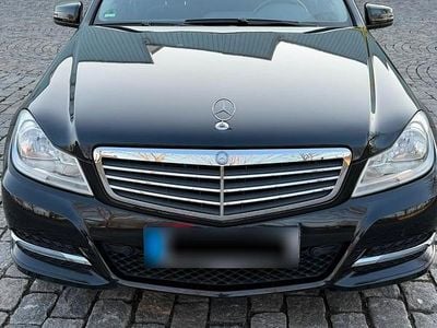 Gebraucht Mercedes C180 156 PS (114 kW) 2012 Schwarz Limousine
