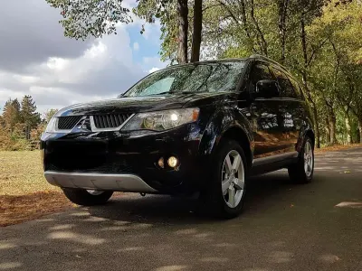 Begagnad Mitsubishi Outlander Intense 140 HK (102 kW) 2008 Svart SUV