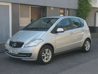 Gebraucht Mercedes A180 109 PS (80 kW) 2009 Silber Kleinwagen