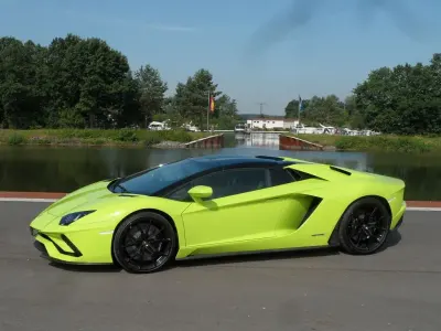 Gebraucht Lamborghini Aventador 740 PS (544 kW) 2020 Grün Cabrio