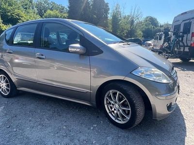 Mercedes A200