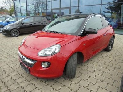 Second-hand Opel Adam Unlimited 101 CP (74 kW) 2017 Roșu Hatchback