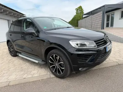 Gebraucht VW Touareg 262 PS (192 kW) 2015 Schwarz SUV