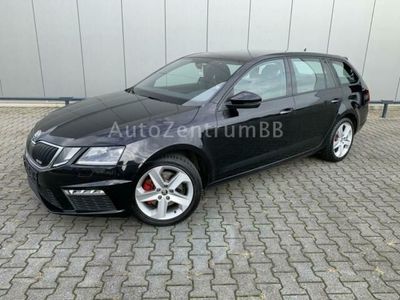 Schwarz Gebraucht 2017 Skoda Octavia RS Kombi | 19.990 € (Teuer)
