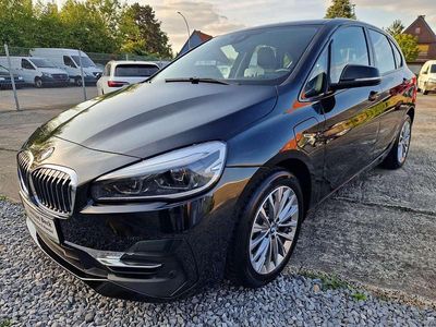 BMW 225