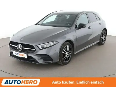 Gebraucht Mercedes A250 AMG line 218 PS (160 kW) 2020 Mountaingrau Limousine