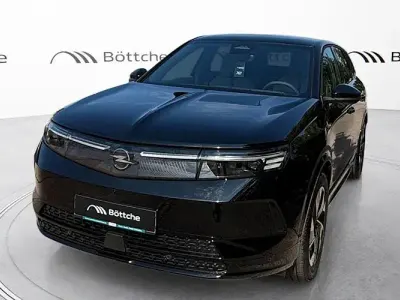 Neu Opel Grandland Electric 156 kW (213 PS) 2026 Lackierung schwarz perla nera/ SUV