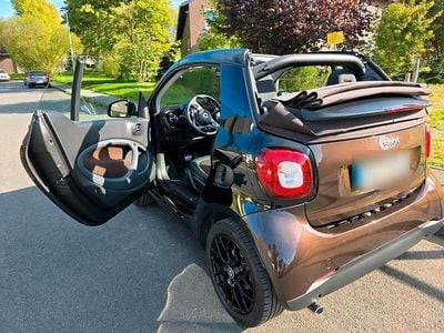 Second-hand Smart ForTwo Cabrio 90 CP (66 kW) 2019 Maro Cabrio