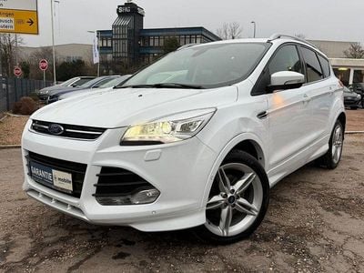Gebraucht Ford Kuga Individual 179 PS (131 kW) 2015 Weiß SUV