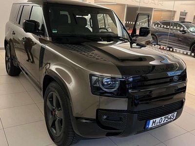 Braun Gebraucht 2022 Land Rover Defender SUV | 79.900 €