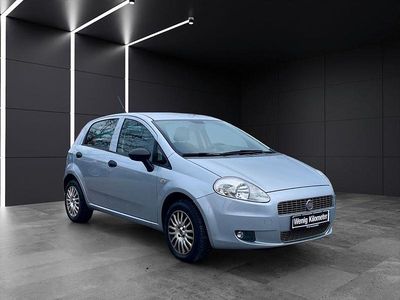 Gebraucht Fiat Grande Punto 77 PS (56 kW) 2010 Grau Kleinwagen