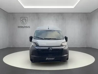 Neu Peugeot Boxer 140 PS (102 kW) 2026 Weiß Van
