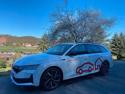 Neu Skoda Octavia SportLine 150 PS (110 kW) 2026 Weiß Kombi