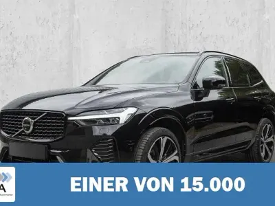 Gebraucht Volvo XC60 R-Design 197 PS (144 kW) 2023 Schwarz metallic SUV