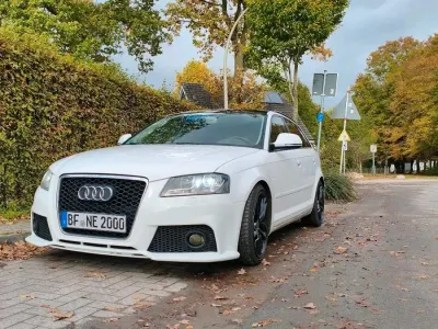 Używany Audi A3 Ambition 140 KM (102 kW) 2009 Biały Hatchback