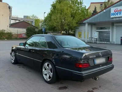 Gebraucht Mercedes E320 220 PS (161 kW) 1992 Coupé