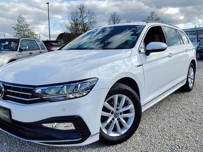 Second-hand VW Passat R-line 122 CP (89 kW) 2021 Alb Berlinǎ