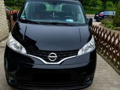 Gebraucht Nissan Evalia 90 PS (66 kW) 2013 Schwarz Van / Kleinbus