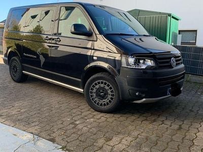 Second-hand VW T5 PanAmericana 204 CP (150 kW) 2013 Negru Van