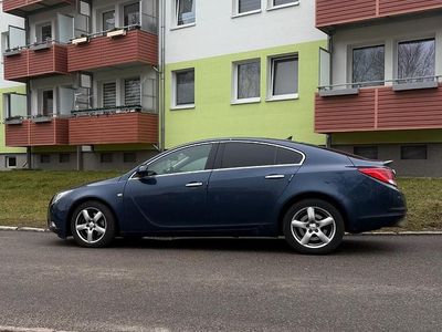 Gebraucht Opel Insignia 170 PS (125 kW) 2010 Blau Limousine