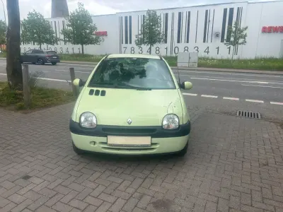 Gebraucht Renault Twingo 58 PS (42 kW) 2006 Grün Kleinwagen