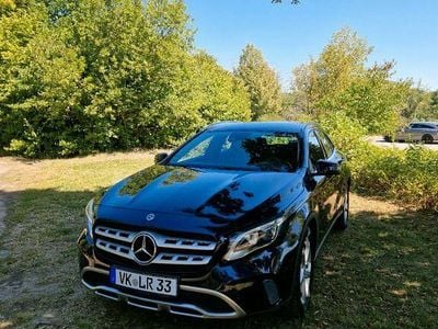 Mercedes GLA180