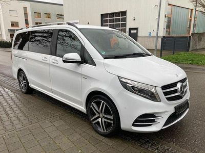 Gebraucht Mercedes V220 AMG 190 PS (139 kW) 2017 Weiß Van / Kleinbus