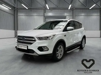 Gebraucht Ford Kuga Cool & Connect 150 PS (110 kW) 2019 Weiß SUV