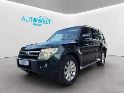 Gebraucht Mitsubishi Pajero 200 PS (147 kW) 2011 Grün SUV