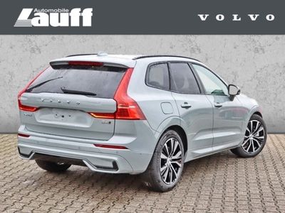 gebraucht Volvo XC60 B4 Diesel AWD Ultimate Dark PANO ACC H&K