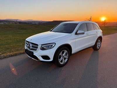 Gebraucht Mercedes GLC220 AMG 170 PS (125 kW) 2017 Weiß SUV