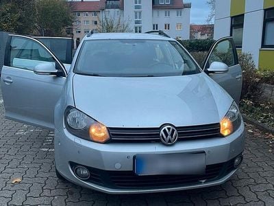 Gebraucht VW Golf VI 140 PS (102 kW) 2011 Silber Kleinwagen
